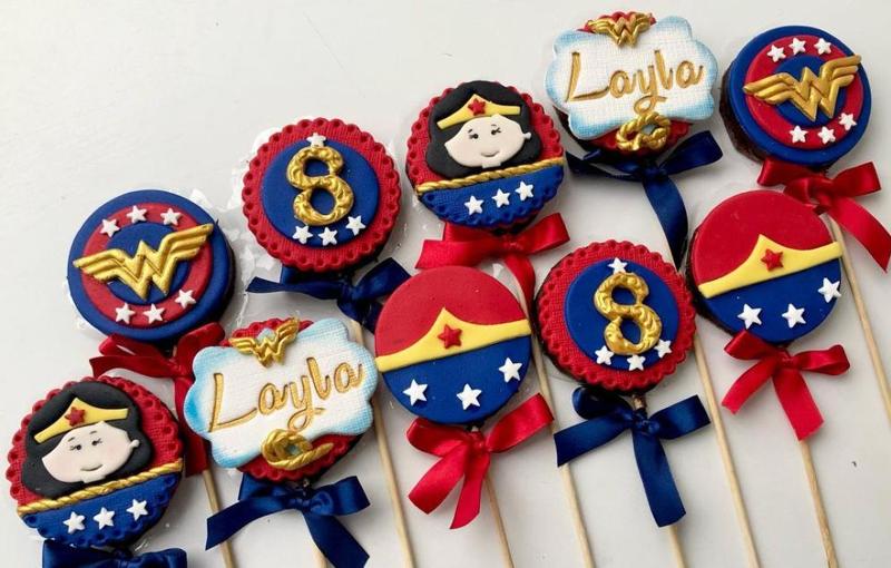 Kit mulher maravilha - Cortador pasta americana