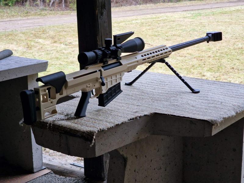 BARRETT MRADLER 1:1 LIFE SIZED SNIPER RIFLE