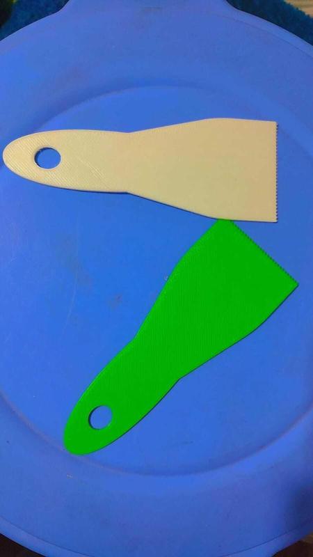 Spatula for pool tables