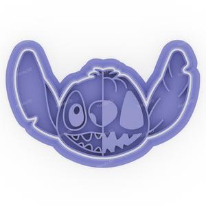 Half Stitch - Half Pumpkin Cookie Cutter - 9 cm