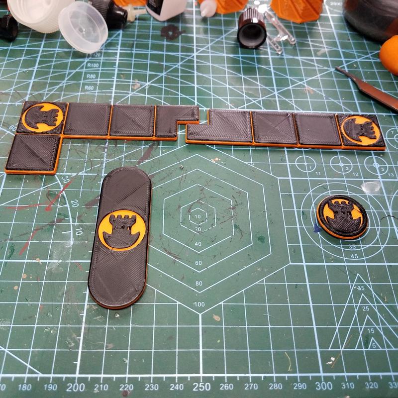 CAERIS RULER RED MOON FACTION / RÈGLE CAERIS FACTION LUNE ROUGE