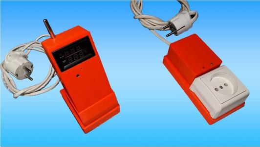 Radio-socket controlled by thermostat