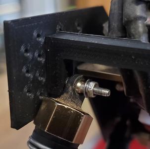 E16 Proto-Chassis Center Brace for shocks