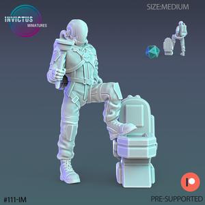 Human Worker Plumber ‧ Sci-Fi Miniature ‧ Wargame Miniatures ‧ Tabletop 3D Model ‧ RPG Miniature ‧ Cyberpunk Construct ‧ Steampunk War Machine ‧ STL FILE