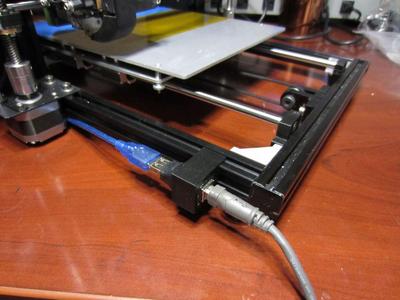 HicTop Prusa i3 Front USB Bracket