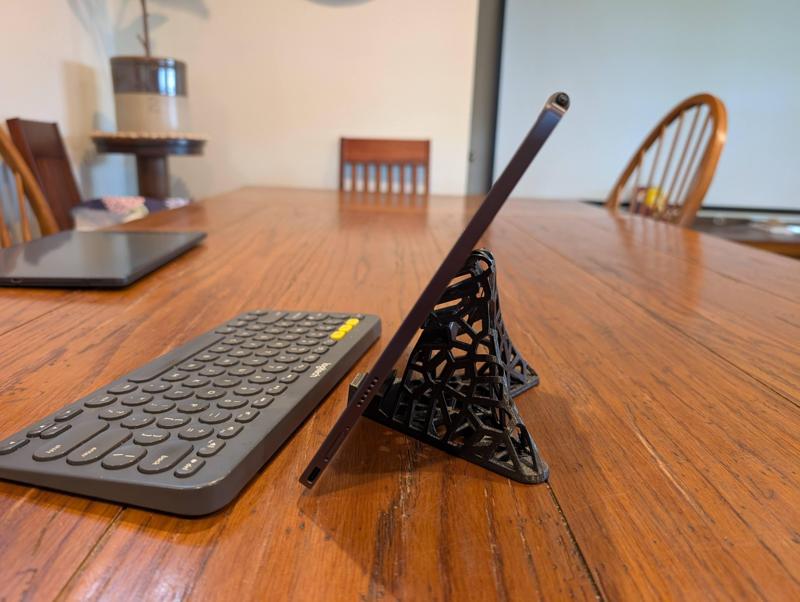 Boox Tab Ultra Voronoi Stand