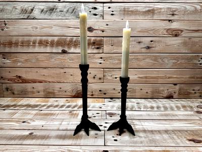 Claw candle stick holder