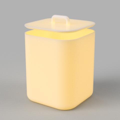 Trash can