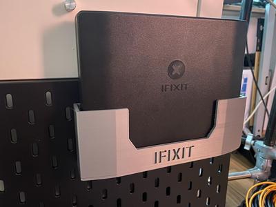 iFixit Manta Holder Skadis Remix