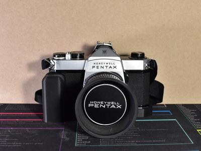Pentax Spotmatic Grip