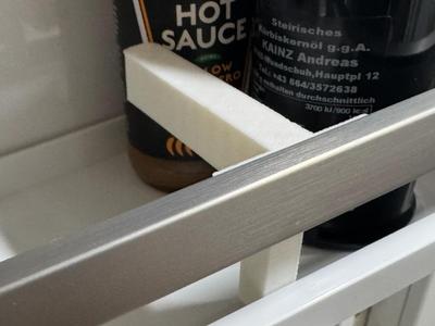 Liebherr Refrigerator Parts Holder (Short)
