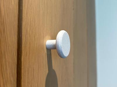 Cabinet doorknob