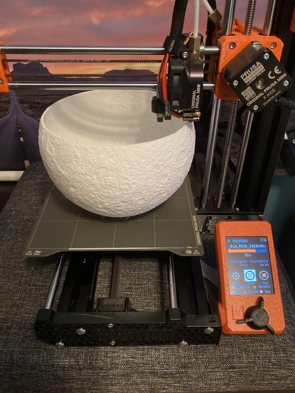 Remix of Moon Lamp for the Prusa Mini printer (STL Fix)