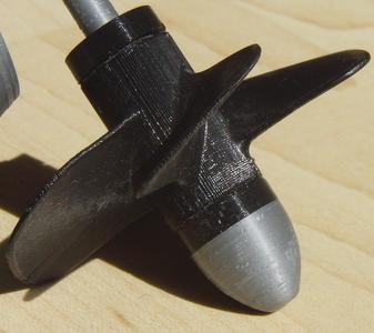 Propeller with connector rings