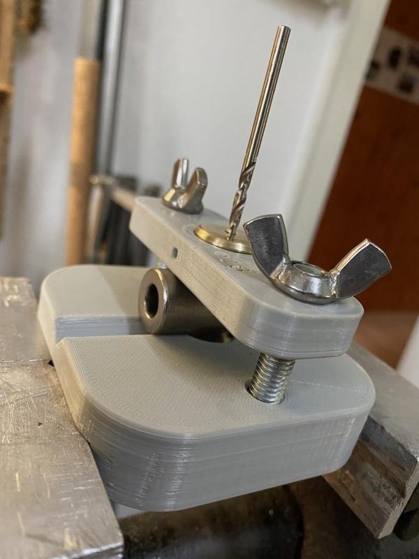 Bohrlehre für Rundmaterial / drill jig for round material