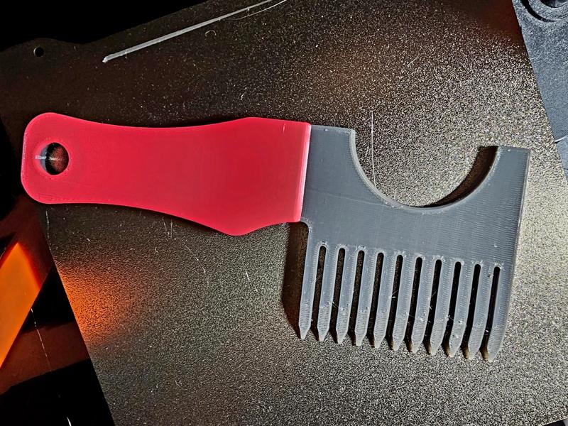 Brush comb/Roller scraper