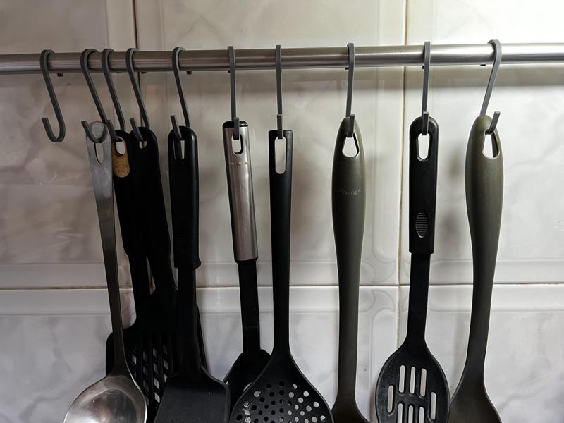 Ganchos para barra de cocina Ikea