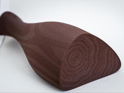 Vase with wood grain
