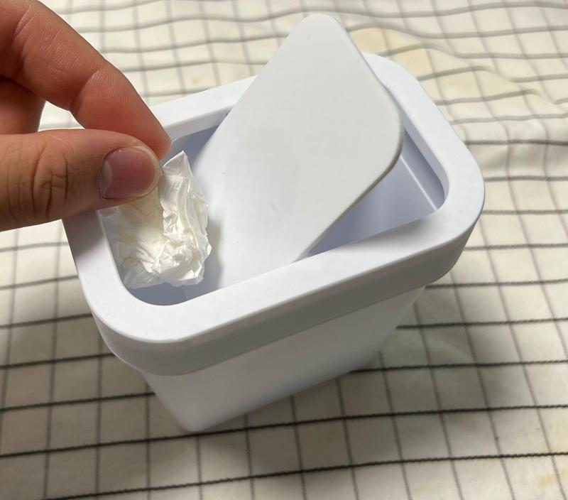 Mini parametric desktop trash bin