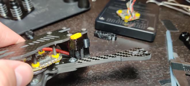 XT30 mount for 6mm standoff Compatible with Botgrinder's Grinderino