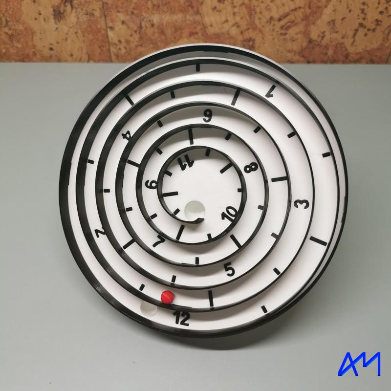 Spiral clock
