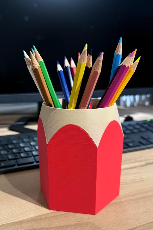 Colored Pencil Penholder