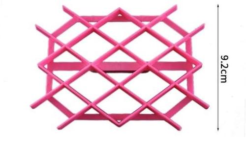 DIAMOND-SHAPED SWEET DOUGH MARKER