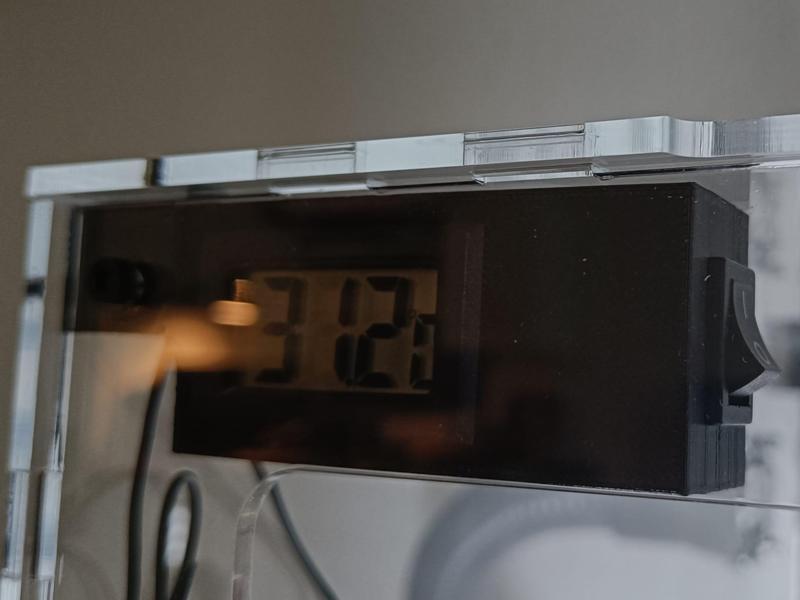 Tukkari TS Enclosure Thermometer Corner Bracket Leftside with On/Off Switch