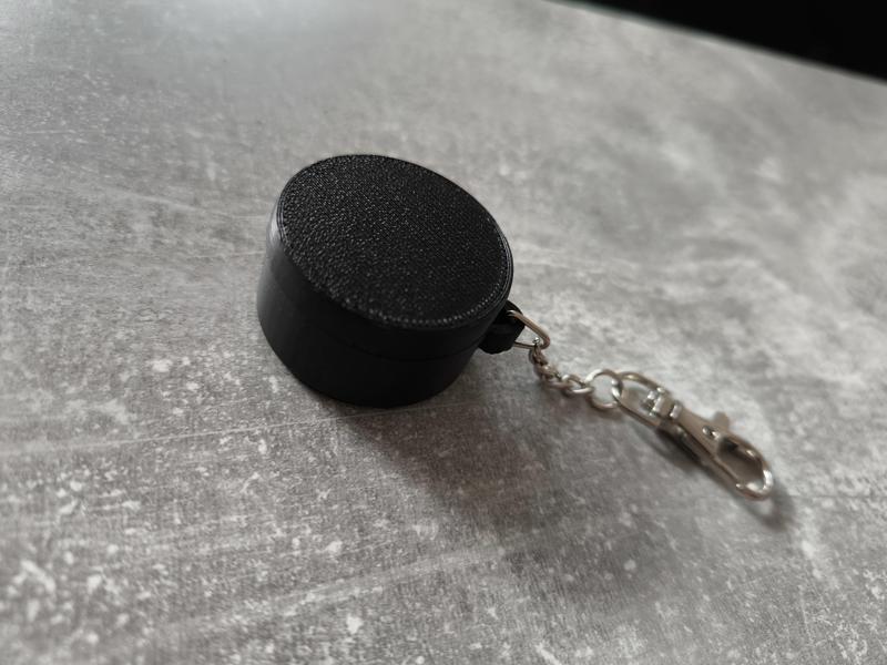 Pocket ashtray / Taschenaschenbecher