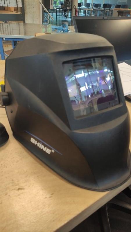 welding helmet Shine