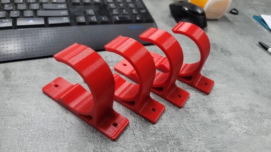 Saddles for pipe insulation