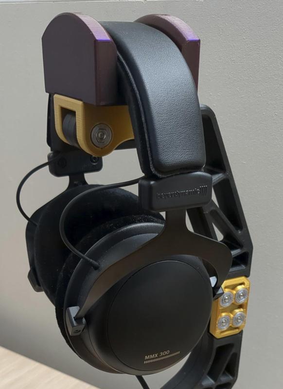 Deeper headphone rest with 35mm headband width