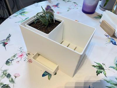 Nested Plant Pot with Drainage