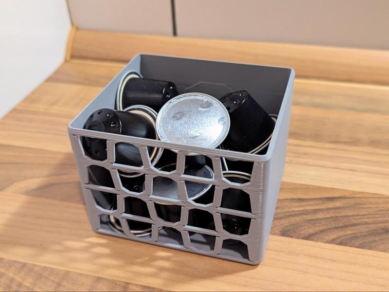 Simple Nespresso capsule box (No support)