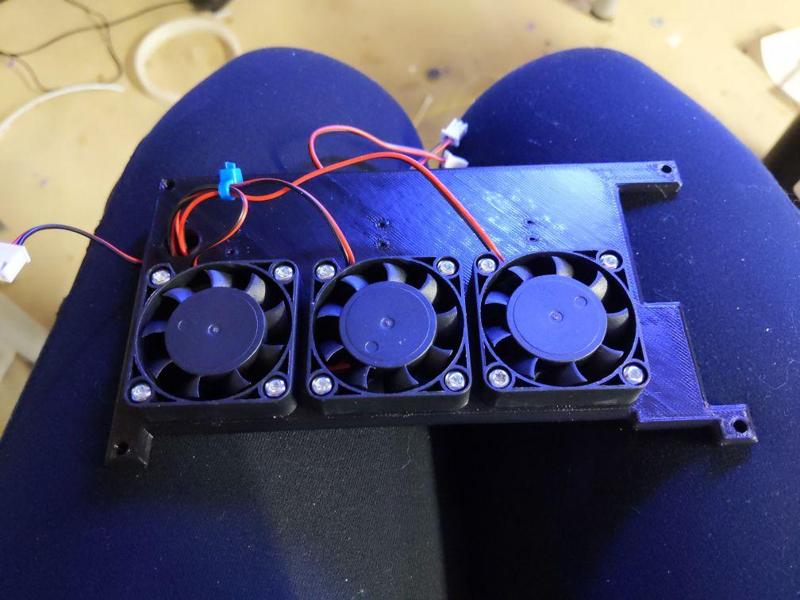 MKS Monster8 triple fan mount