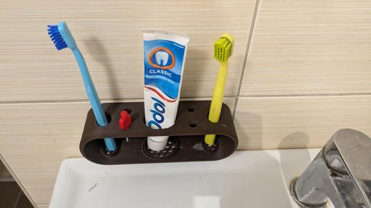 Tootbrush Holder
