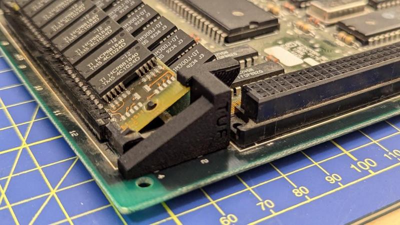 Mac SE Busted RAM SIMM Clips