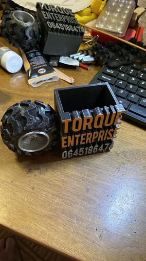 Torque pen holder