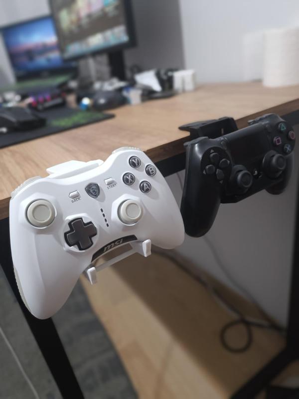 Gamepad Holder with clamp