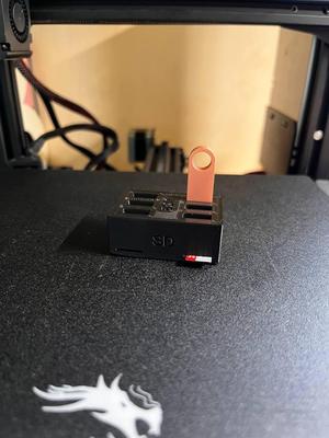 USB Drive & SD Card Holder