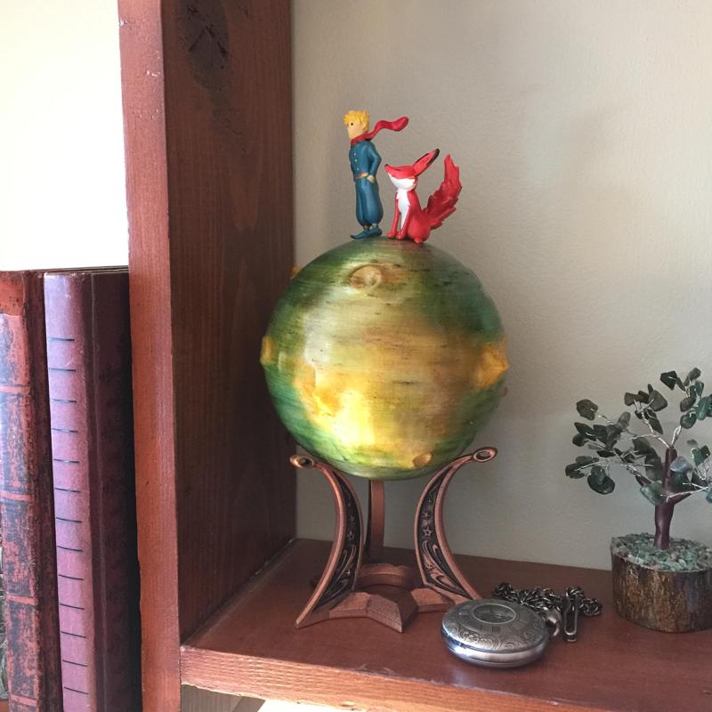 Le Petit Prince Diorama Art Globe Lamp