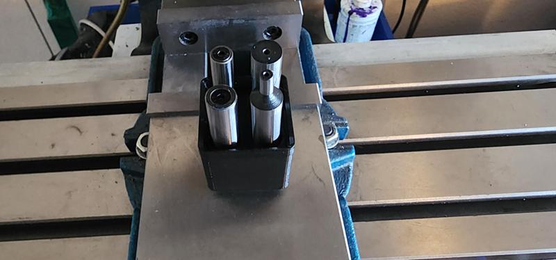 Gridfinity edge finder holder