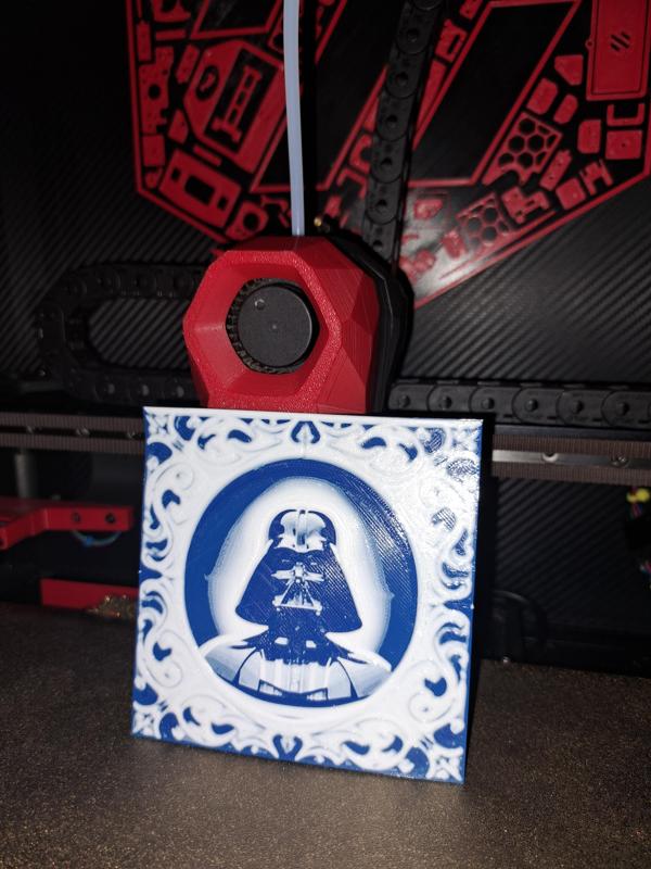 "Delfts Blue" Darth Vader filament painting