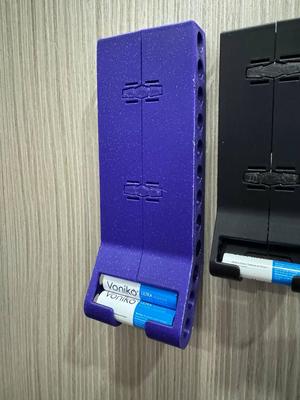 AA Battery Dispenser