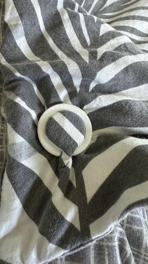 Duvet Cover / Blanket Clip