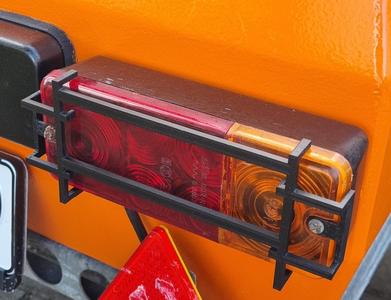 Gitter Rückleuchten Anhänger