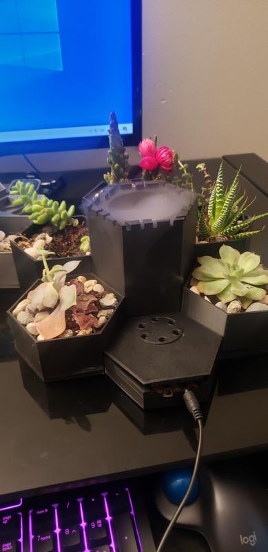 Humidifier Planter
