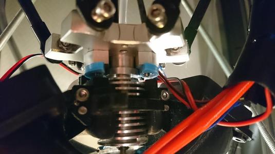 Nut holder for Metal U holder on a Delta effector and a E3D v6 hotend