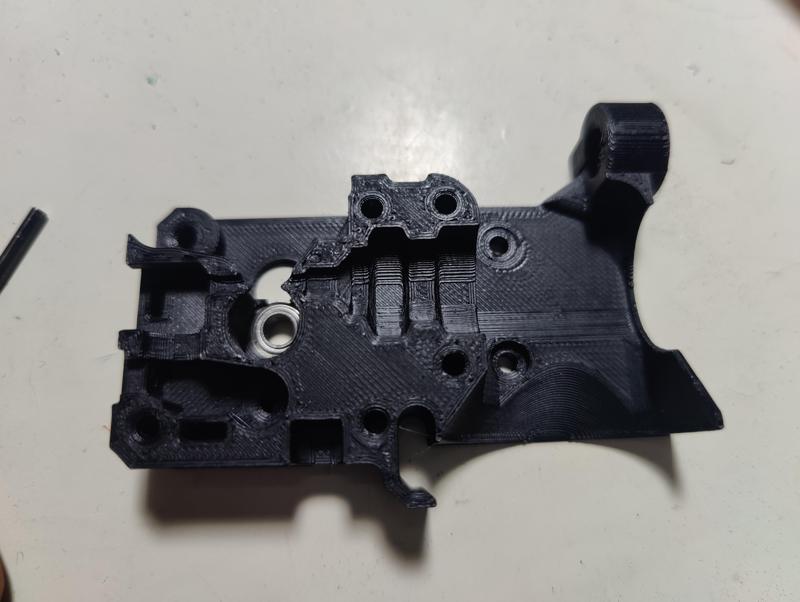 MK3S R6 extruder body with MR105zz support