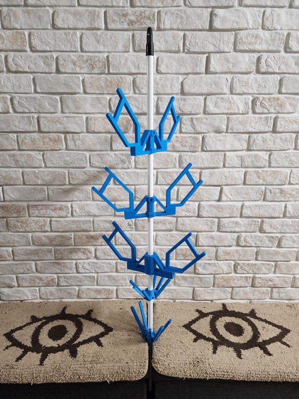 Vertical dryer on a broomstick (SCUBA diving equipment and more)